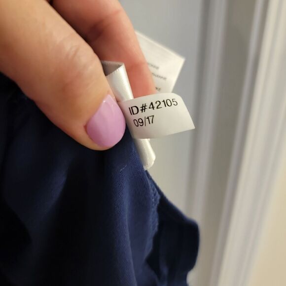 Express Deep V-Neck Ruffle Hem Fit And Flare Dress Size Medium - Picture 6 of 6